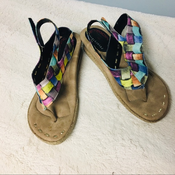 Modzori Ladies Feena Reversible Slingback Wedge Sandal - Picture 4 of 14